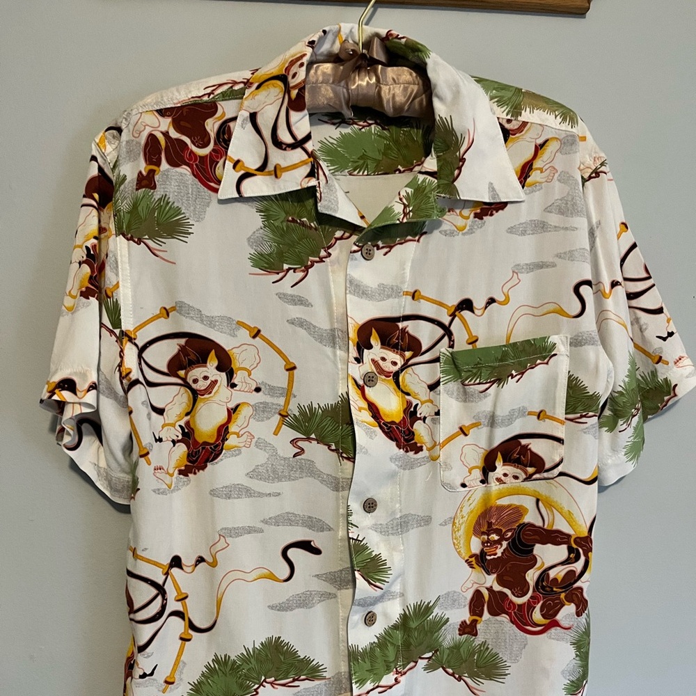Men’s authentic Hawaiian  White and Brown Graphic Shirt beach coconut